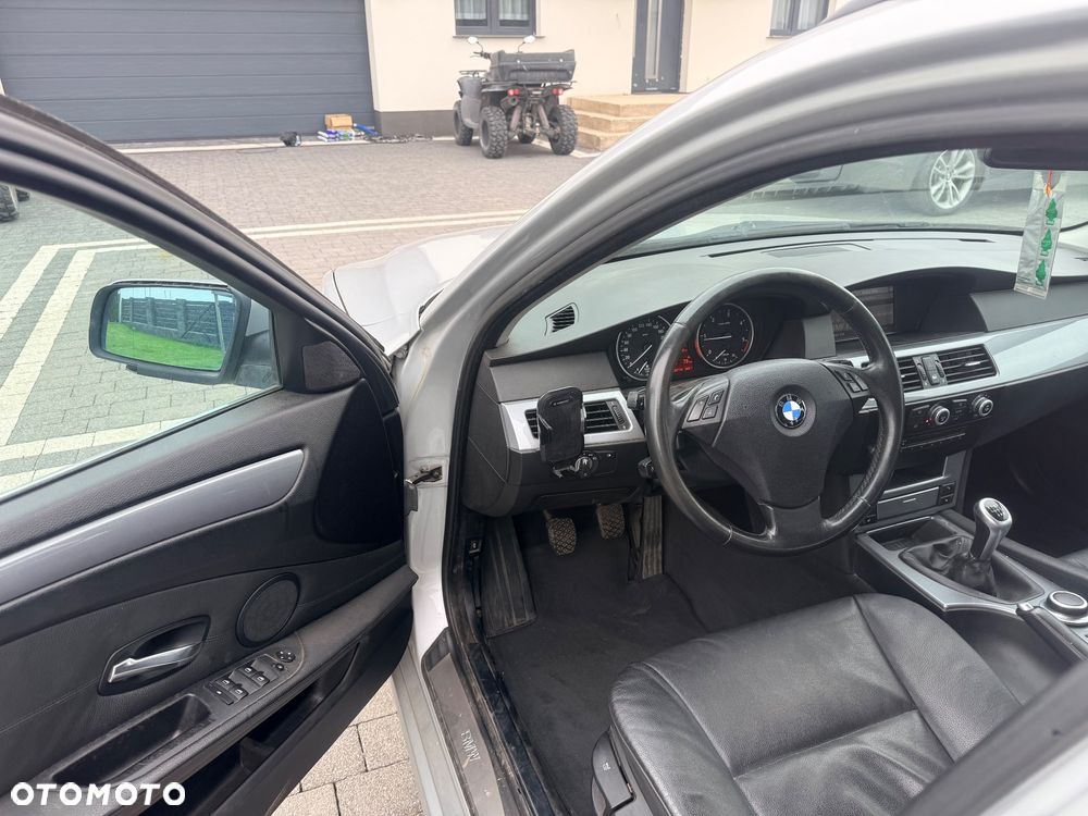 BMW Seria 5 520d - 9