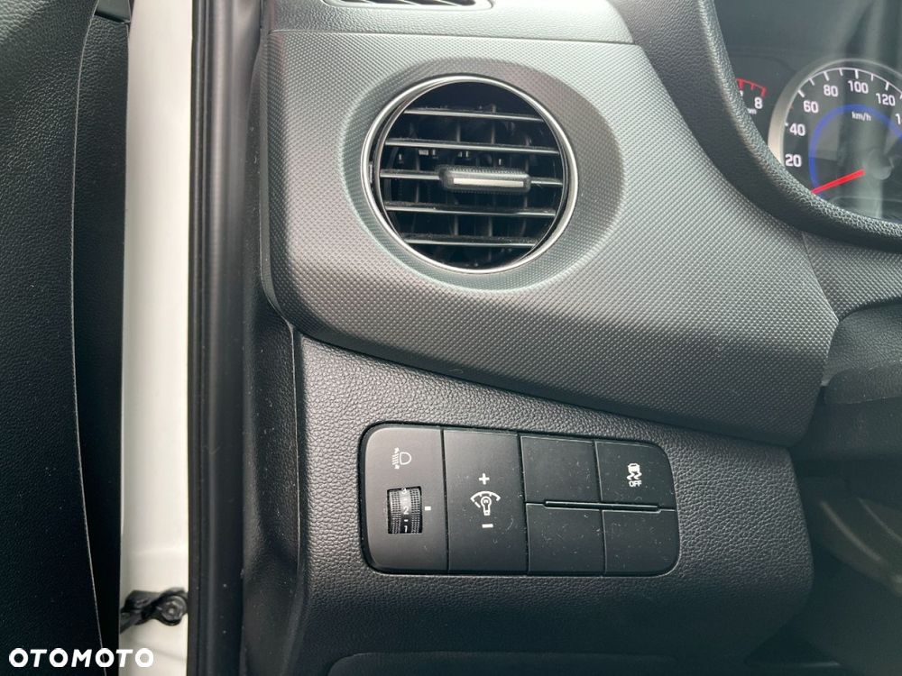 Hyundai i10 - 15