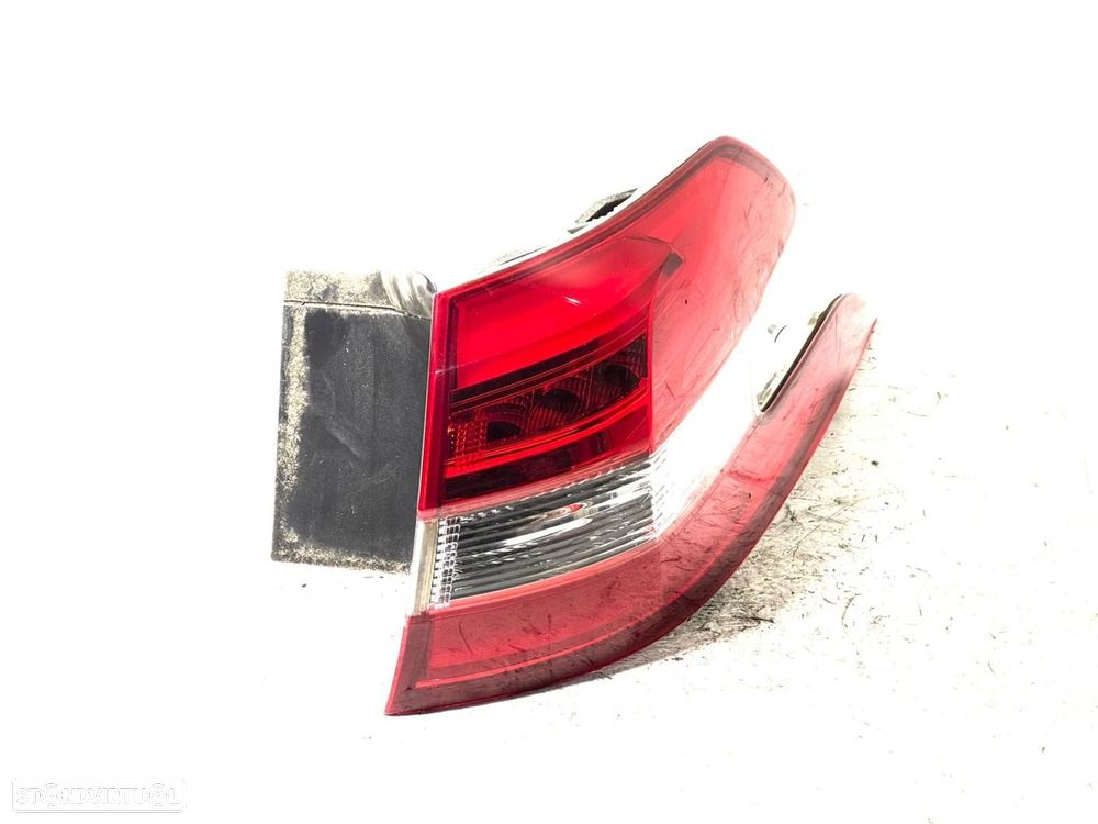 Farolim Trás Direito PEUGEOT 308 SW II 9678093880 - 2