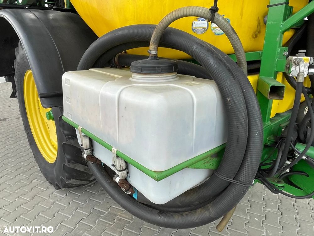 John Deere 840 - 12