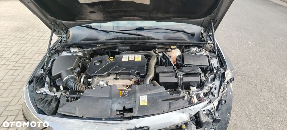 Opel Insignia 1.5 T Elite S&S - 12