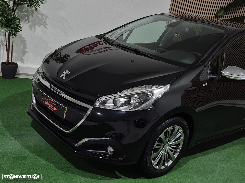 Peugeot 208 1.2 PureTech Style - 2