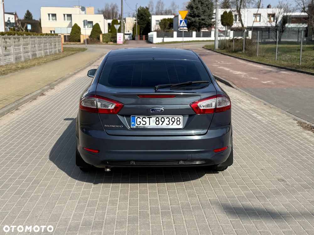 Ford Mondeo 2.0 TDCi Ghia - 6