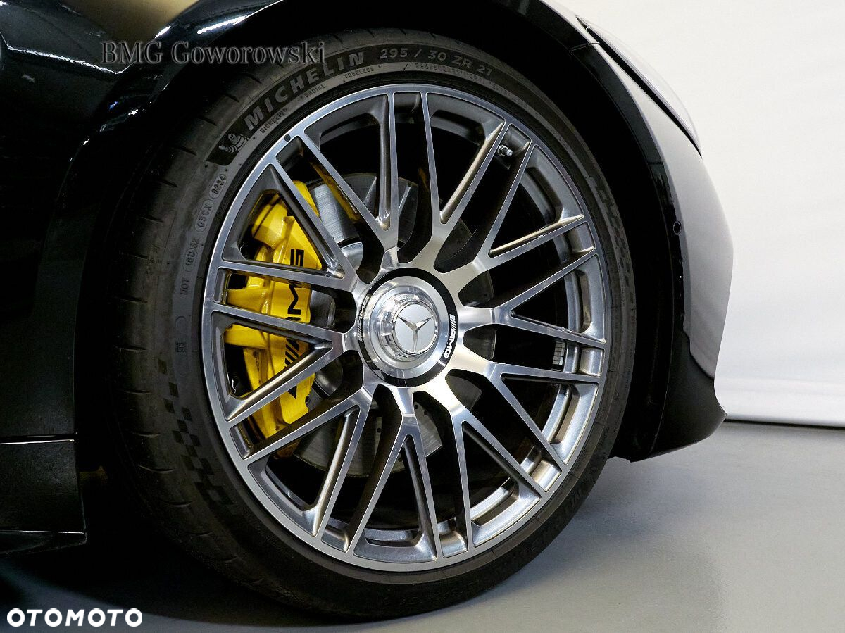Mercedes-Benz AMG GT - 7