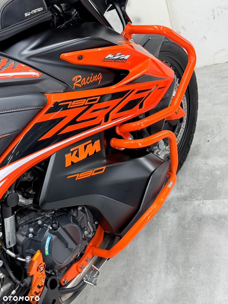 KTM Adventure 790 - 21