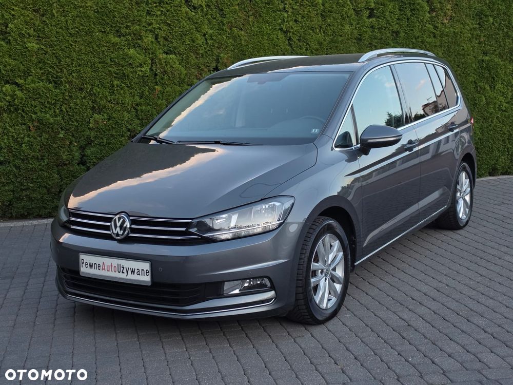 Volkswagen Touran - 36
