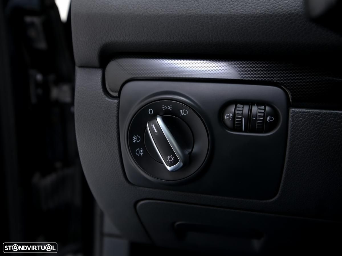 VW Golf Variant - 14