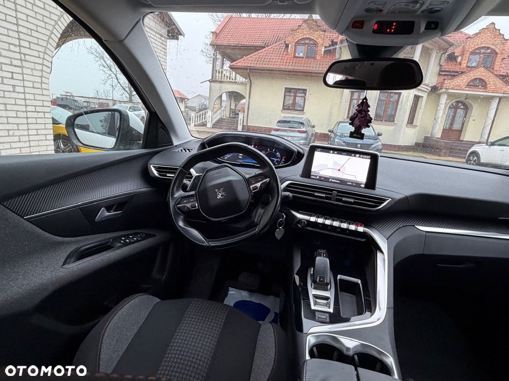 Peugeot 3008 - 13