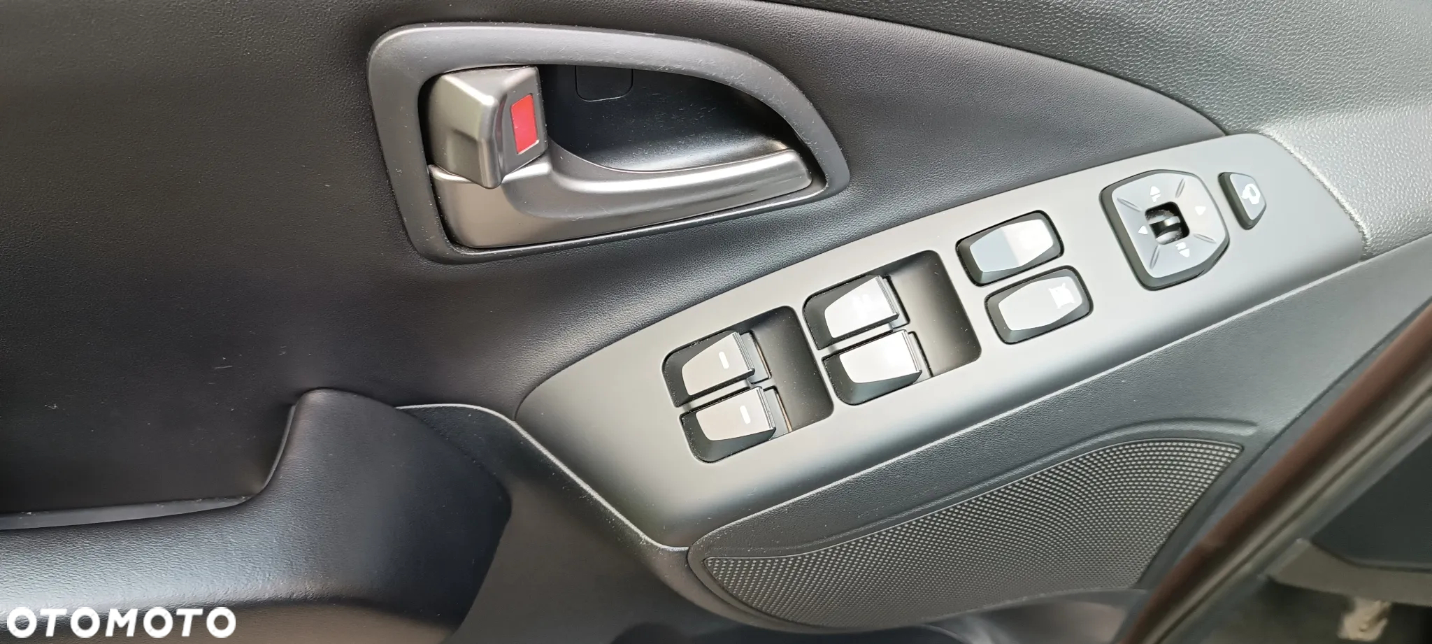 Hyundai ix35 - 13