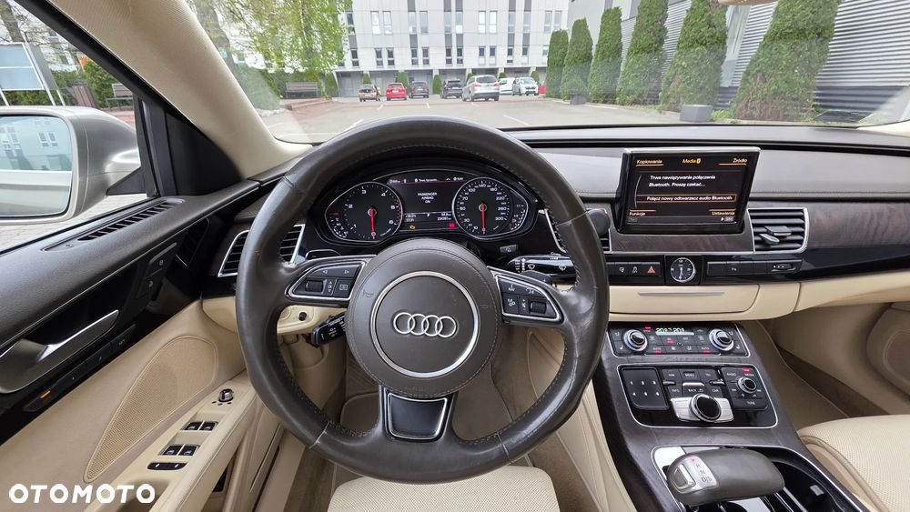 Audi A8 4.2 TDI Quattro - 15