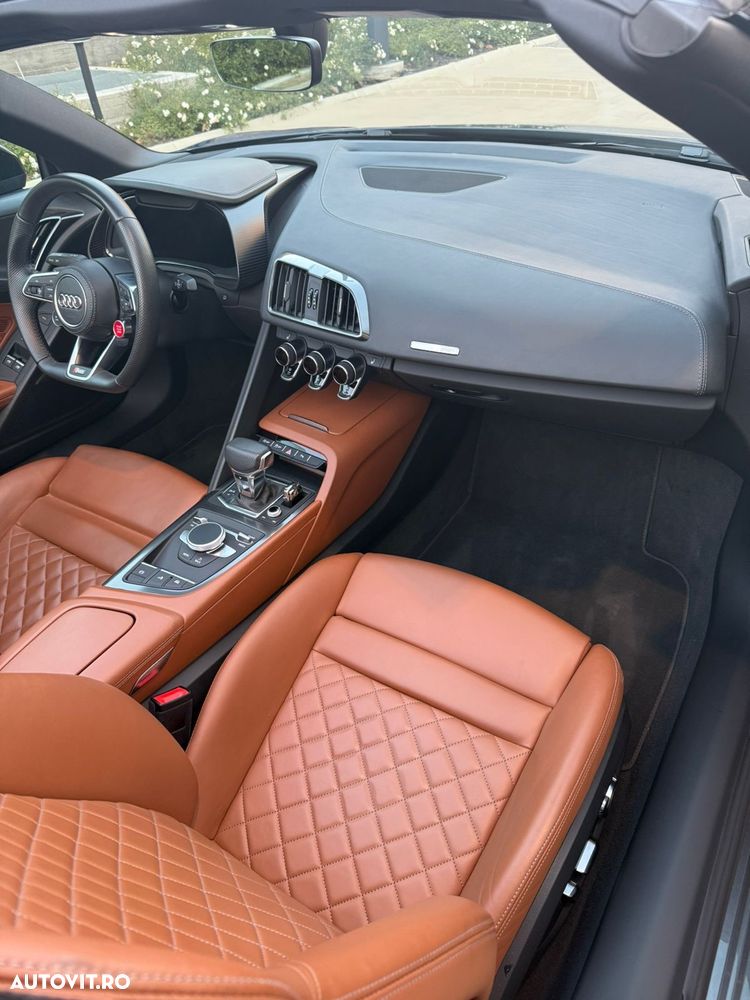 Audi R8 - 30
