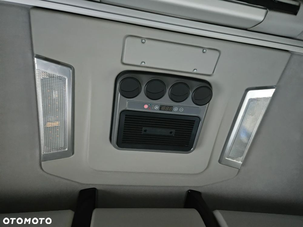 Renault T HIGH 520 *13L*ADR*RETARDER*KLIMA POSTOJOWA* - 13