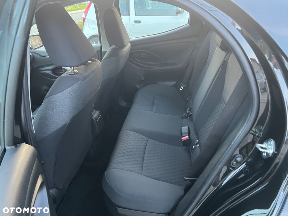 Toyota Yaris 1.5 VVT-i Elegant - 27