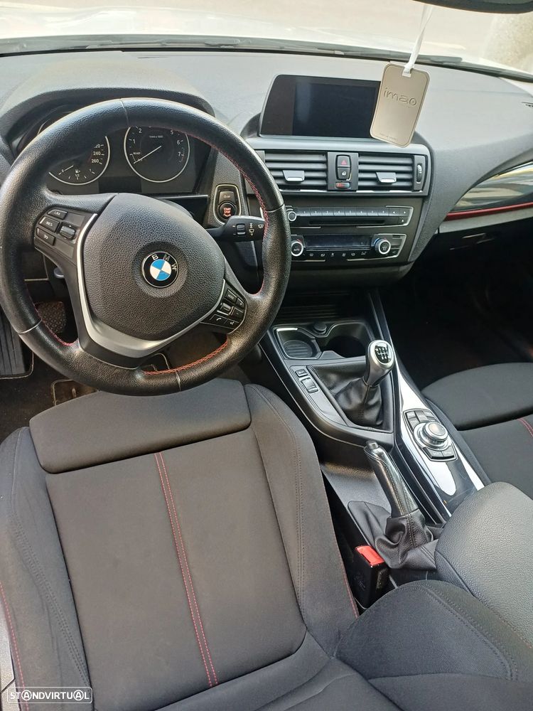 BMW 114 i Sport Line - 6