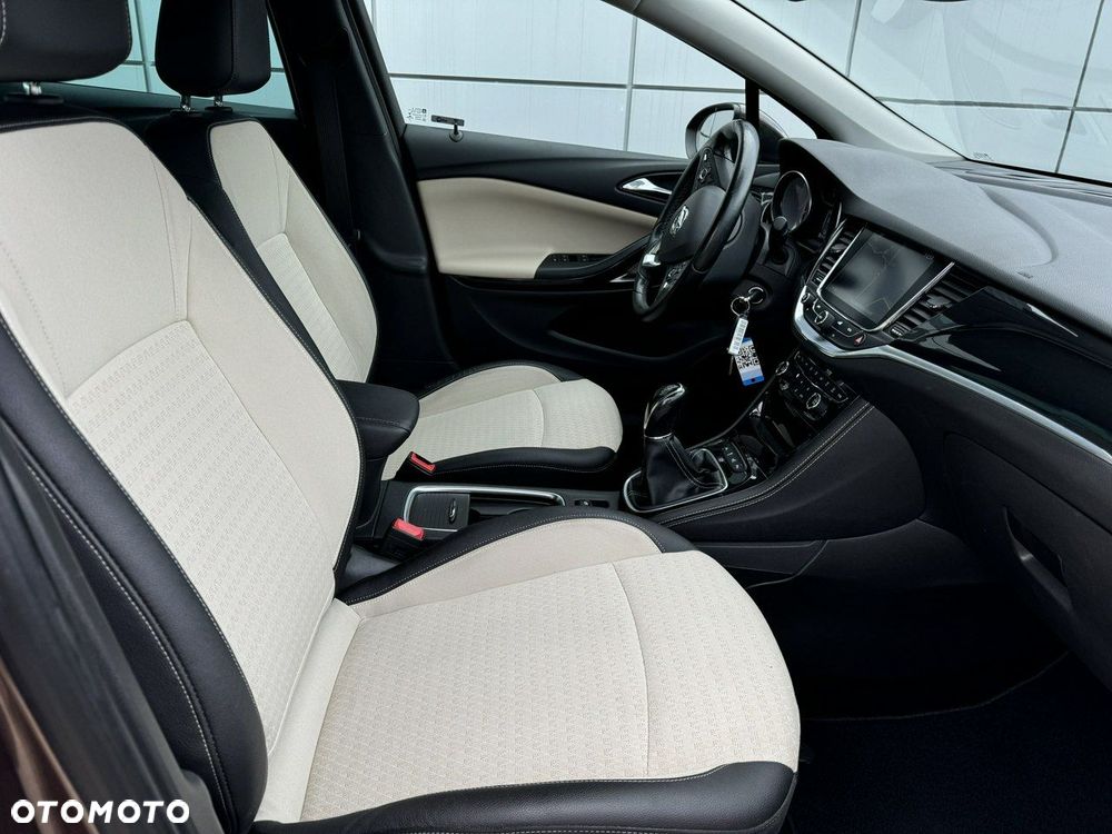 Opel Astra - 22