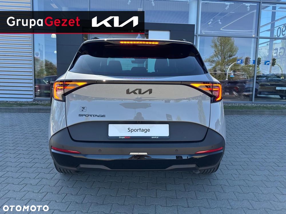 Kia Sportage 1.6 T-GDI Black Edition 2WD DCT - 4