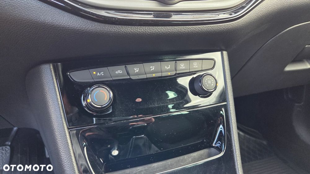 Opel Astra 1.4 Turbo Dynamic - 18