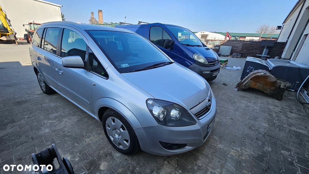 Opel Zafira 1.7 CDTI - 14