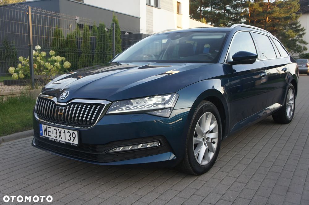 Skoda Superb 2.0 TDI SCR Ambition DSG - 2