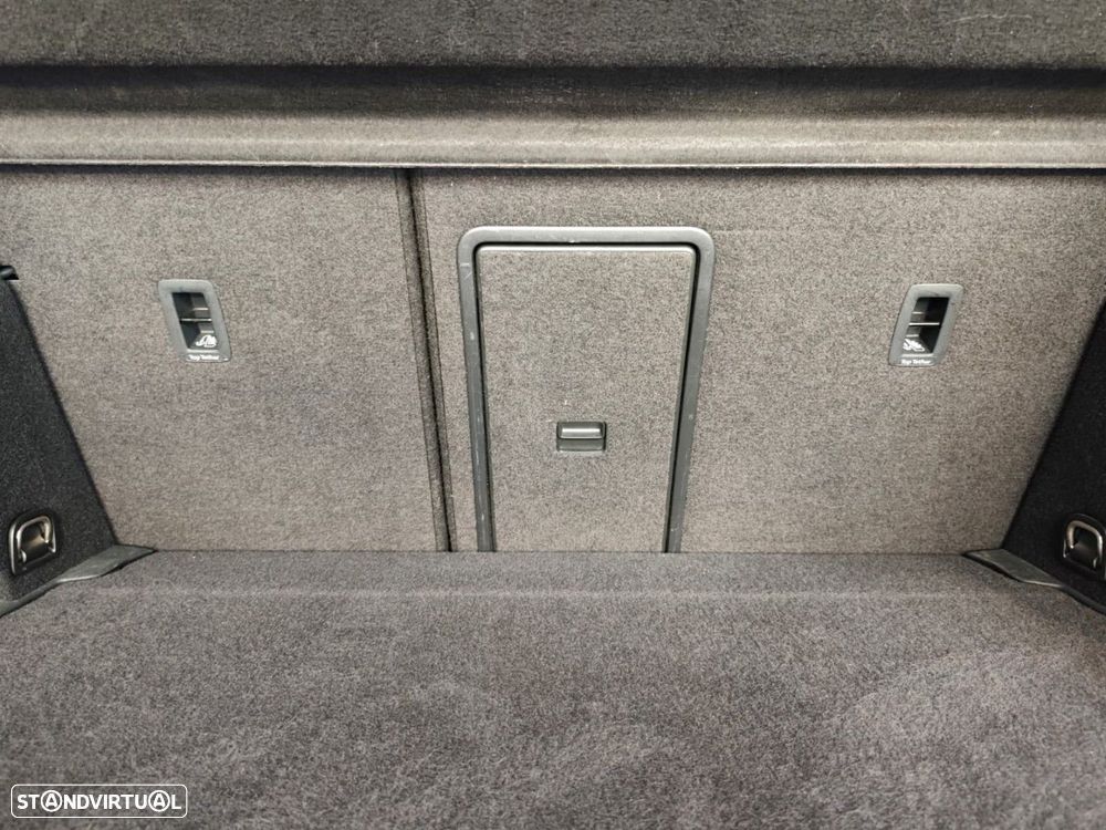 VW Golf 1.0 TSI Confortline DSG - 14