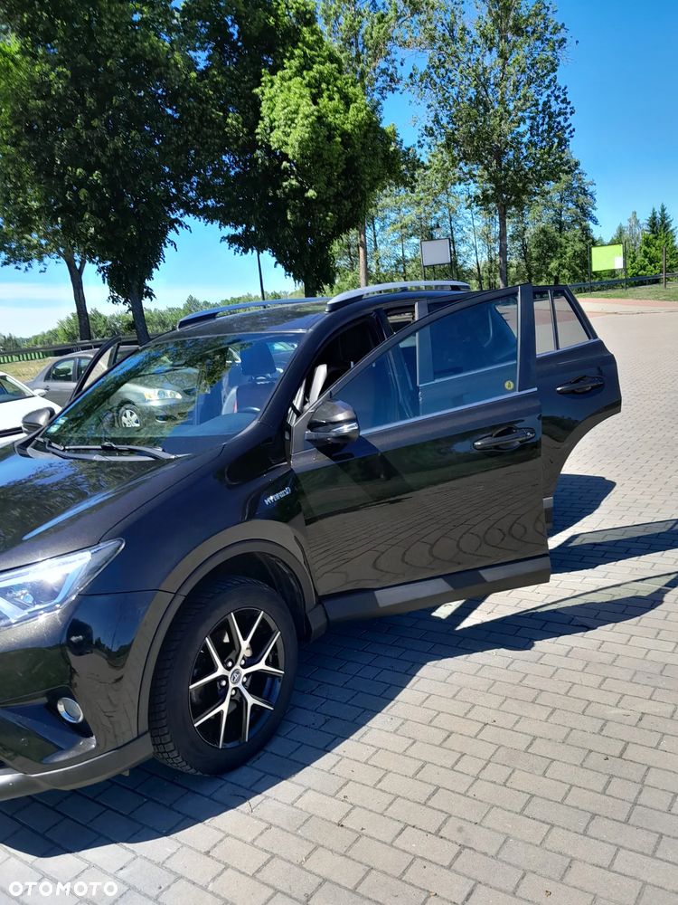 Toyota RAV4 Hybrid Prestige 4x4 - 11