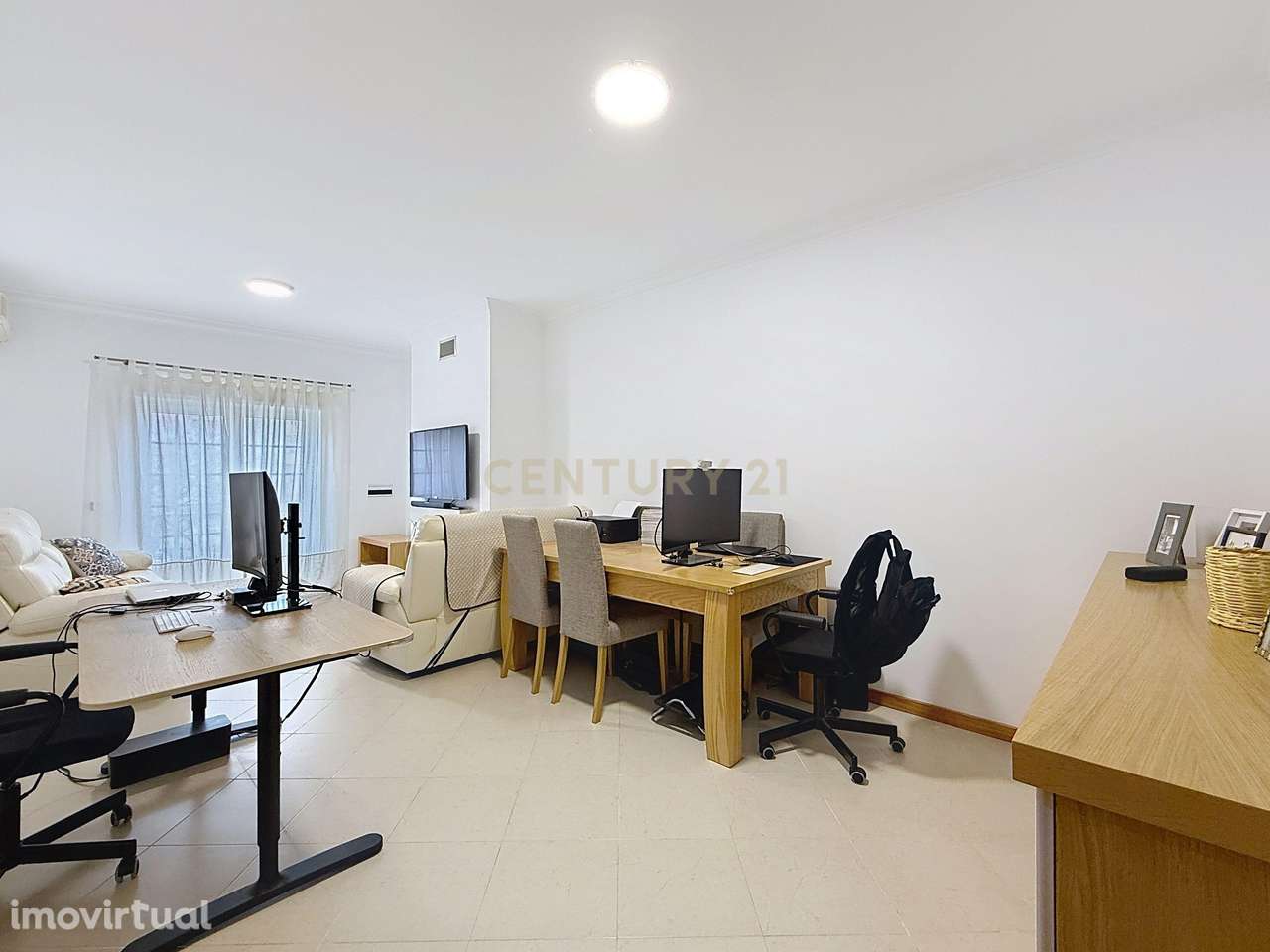 Apartamento T2 com lugar de garagem e arrecadação - Vale Gatos - Grande imagem: 4/24