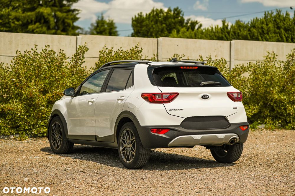 Kia Stonic 1.0 T-GDI 120 DCT OPF Edition 7 - 18