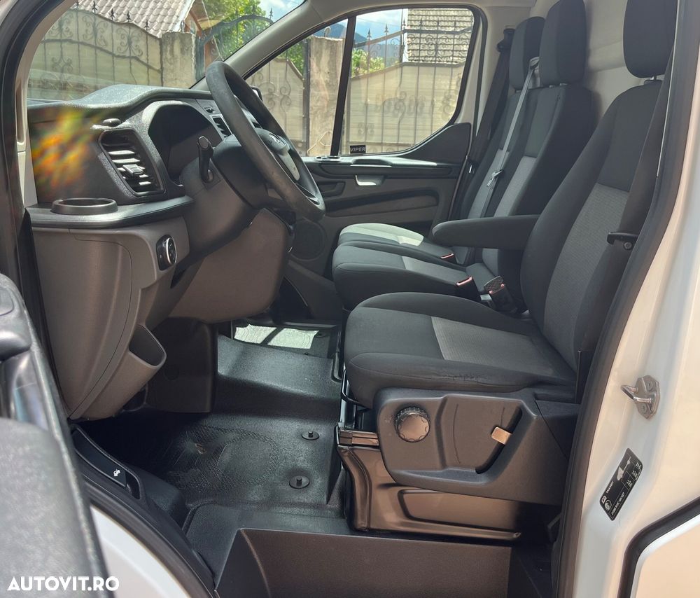 Ford Transit Custom - 9