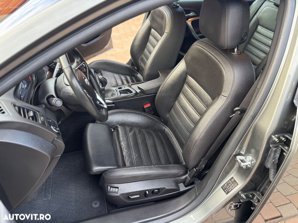 Opel Insignia 2.0 CDTI ecoFLEX Start/Stop Innovation - 14