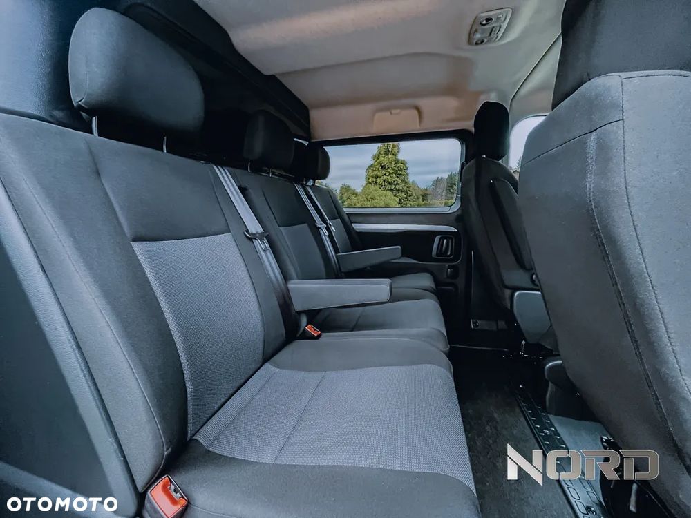 Peugeot Expert 2.0 BlueHDi Long 2,9t Premium (bryg.) - 16