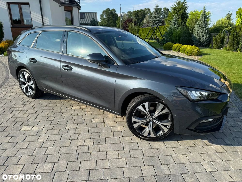 Seat Leon 1.5 TSI OPF FR Black Matt Edition - 1