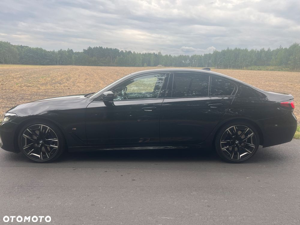 BMW Seria 5 ver-530d-xdrive-m-sport-sport - 17