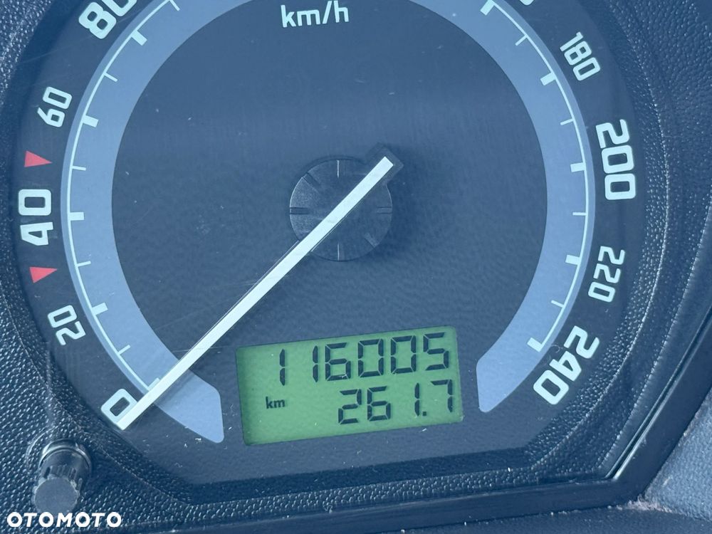 Skoda Fabia 2.0 Ambiente - 17