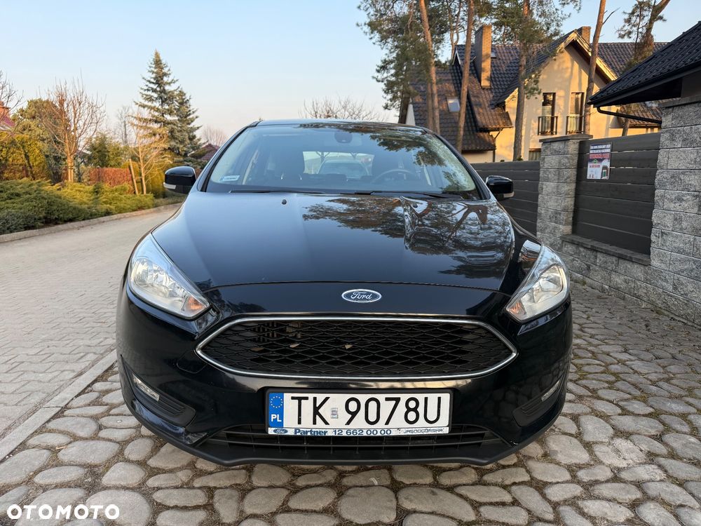 Ford Focus 1.5 TDCi SYNC Edition - 4