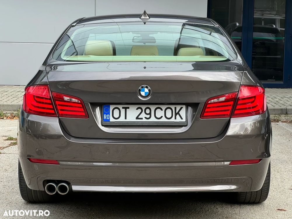 BMW Seria 5 520d - 5