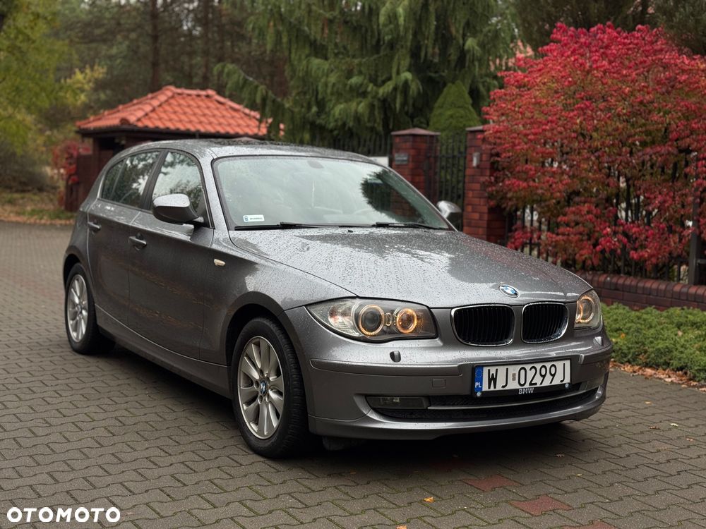 BMW Seria 1 118i - 1