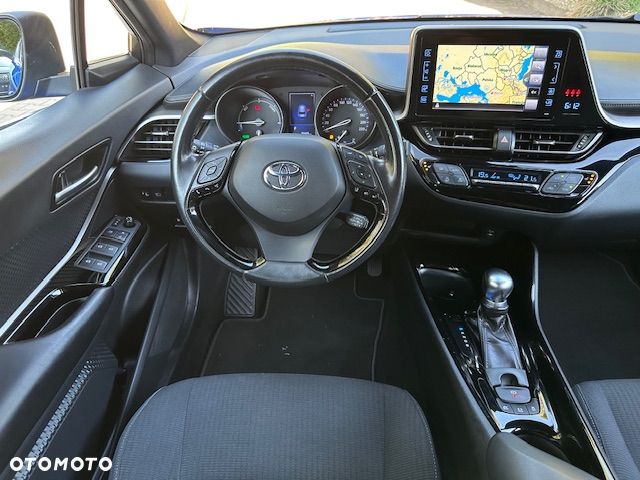 Toyota C-HR Lounge - 4