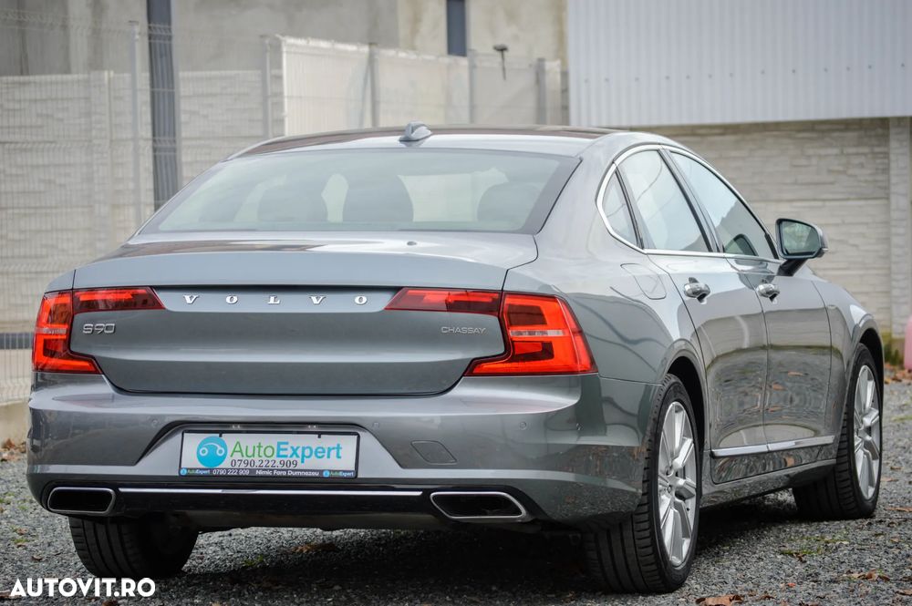 Volvo S90 D5 AWD Geartronic Inscription - 34