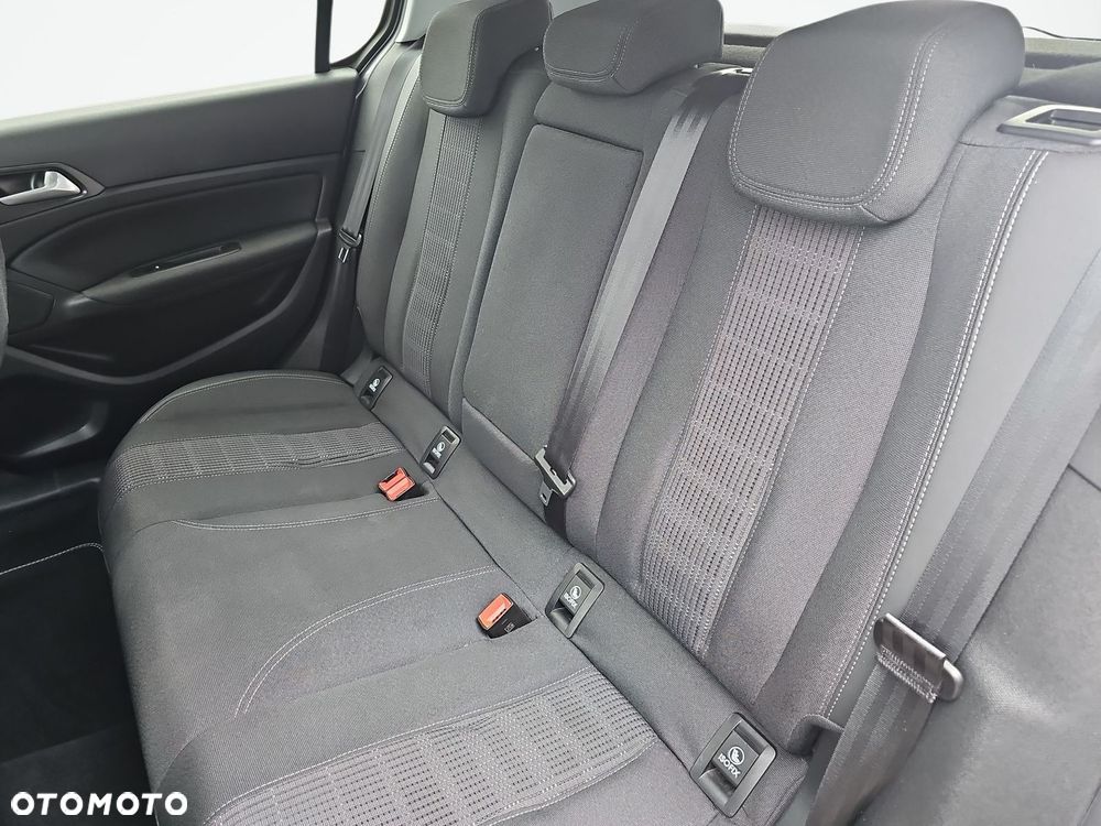 Peugeot 308 - 22