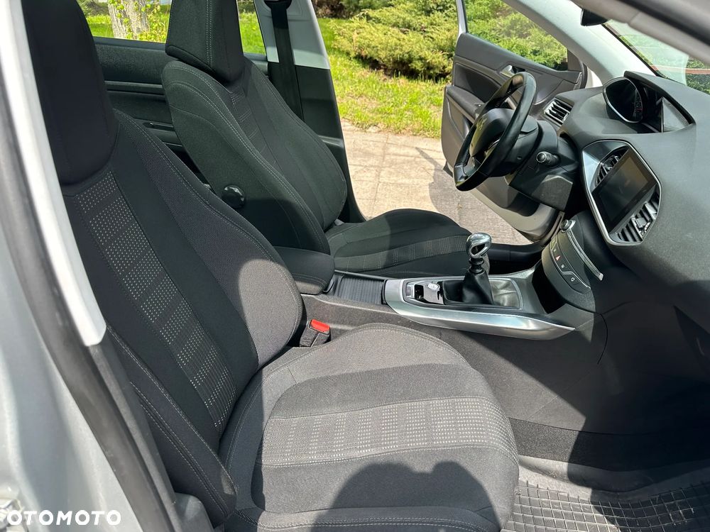 Peugeot 308 BlueHDi FAP 120 Stop & Start Allure - 20