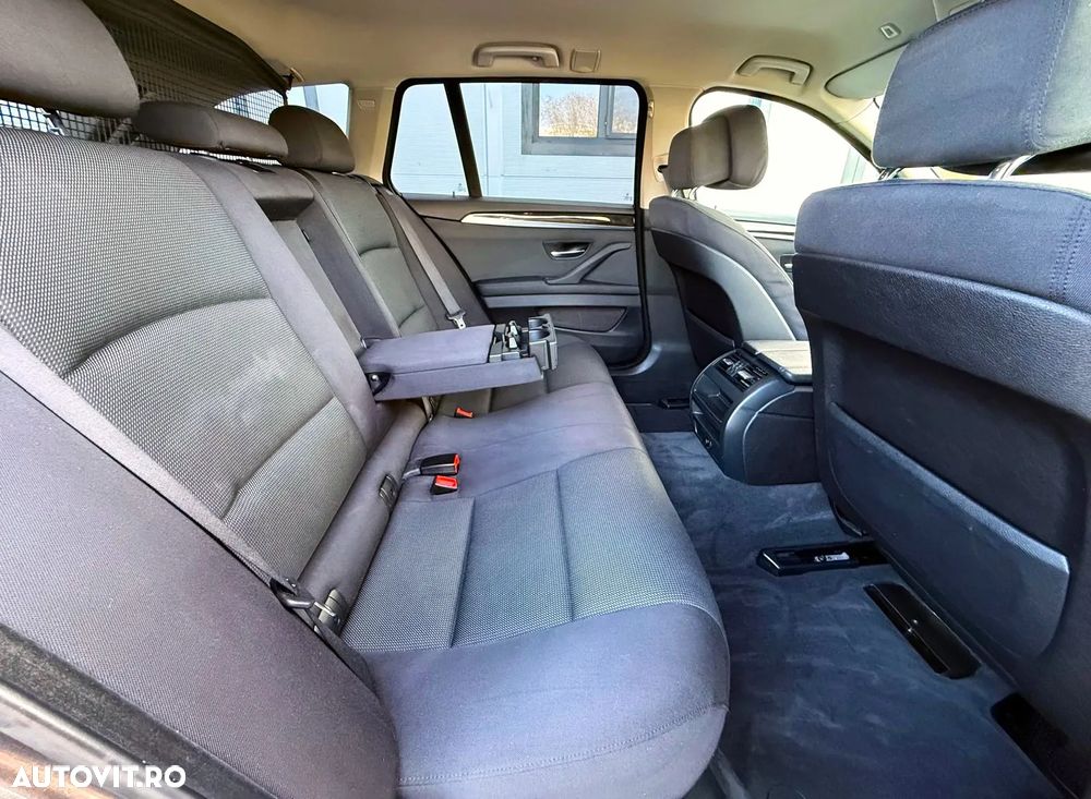 BMW Seria 5 520d Touring Aut. - 22