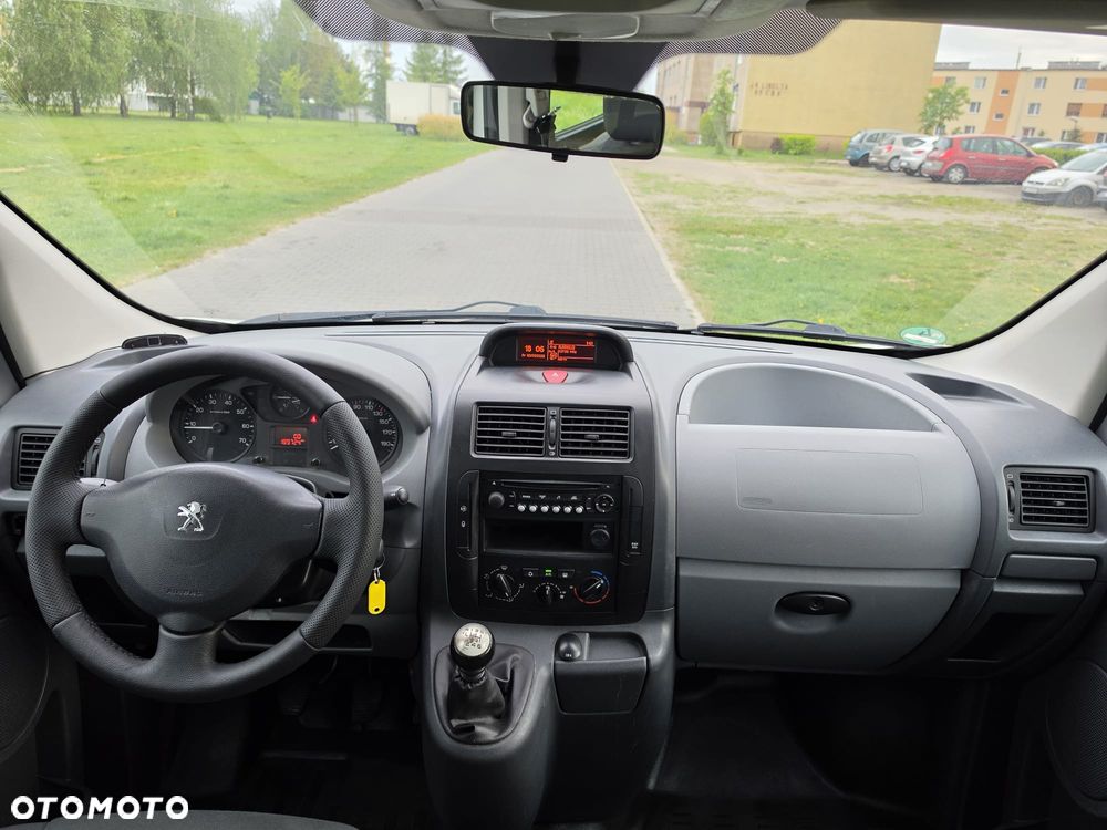Peugeot Expert - 11