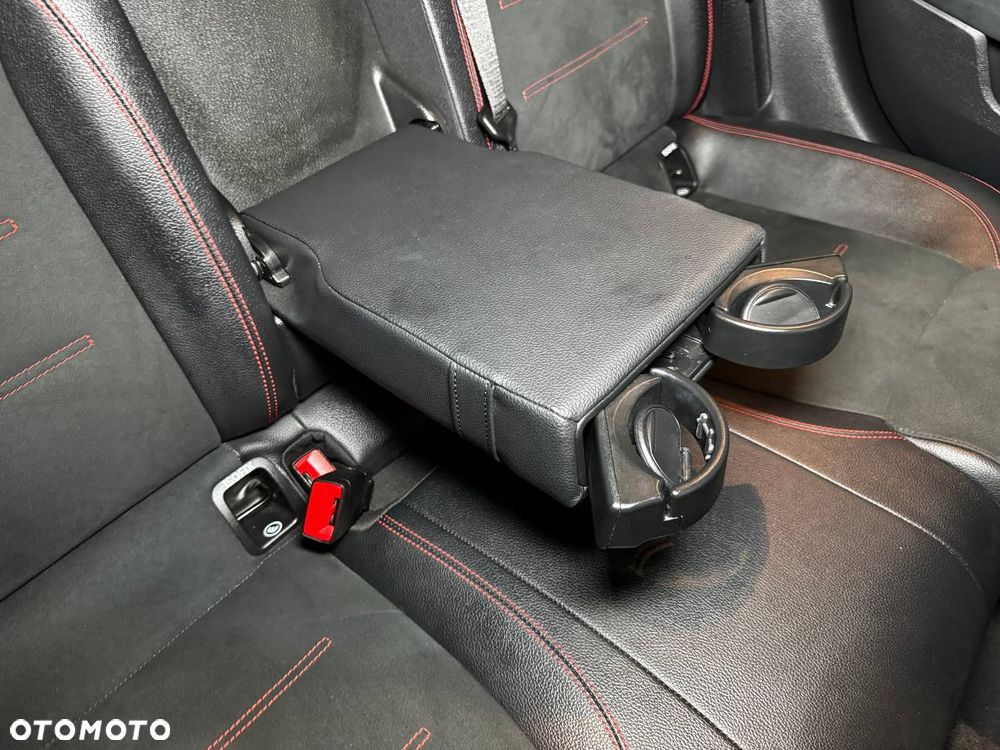 Mercedes-Benz CLA 250 4Matic 8G-DCT Edition AMG Line - 15