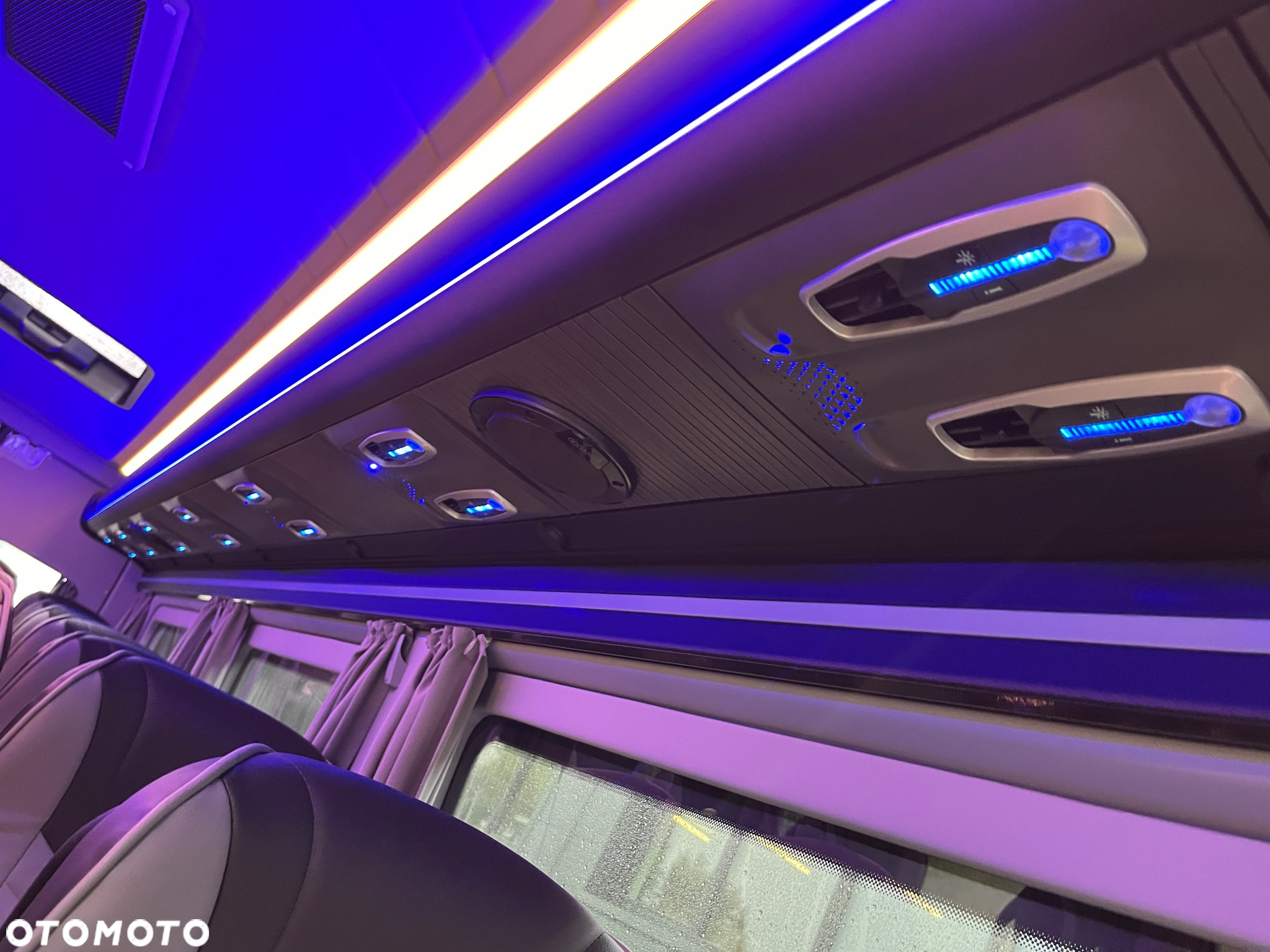 Mercedes-Benz Sprinter 519 - 17