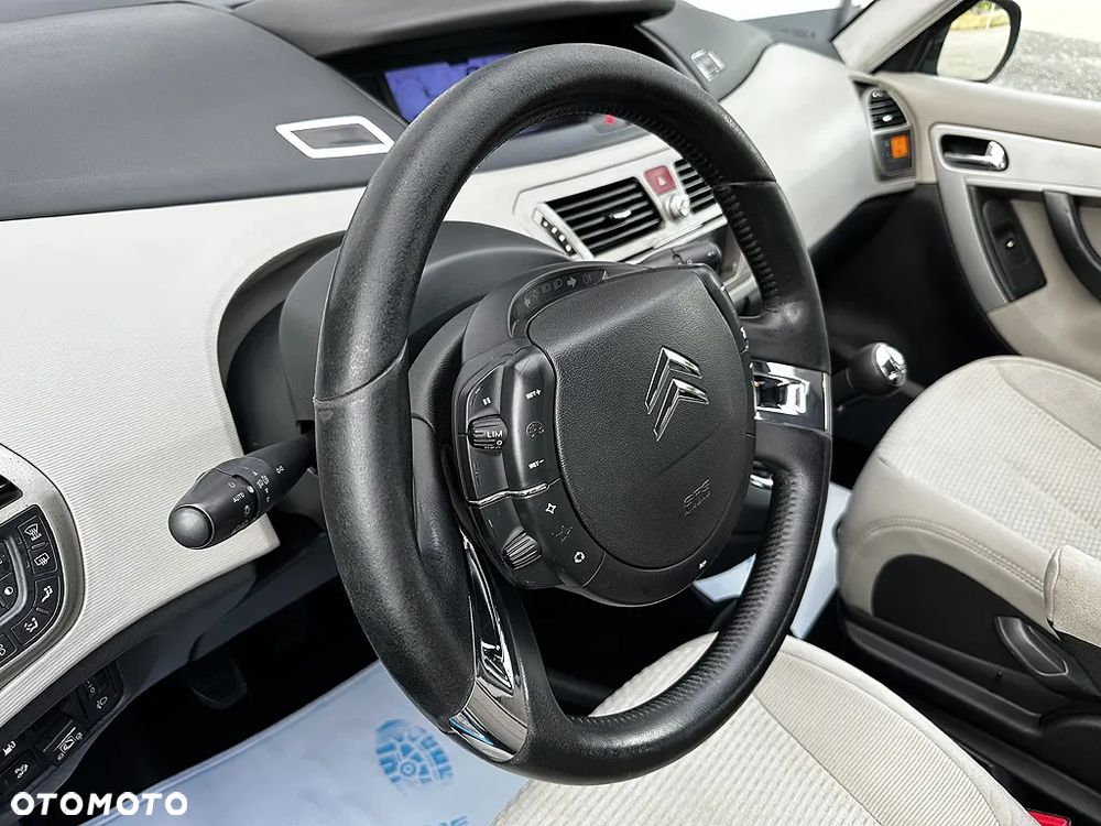 Citroën C4 Picasso - 8