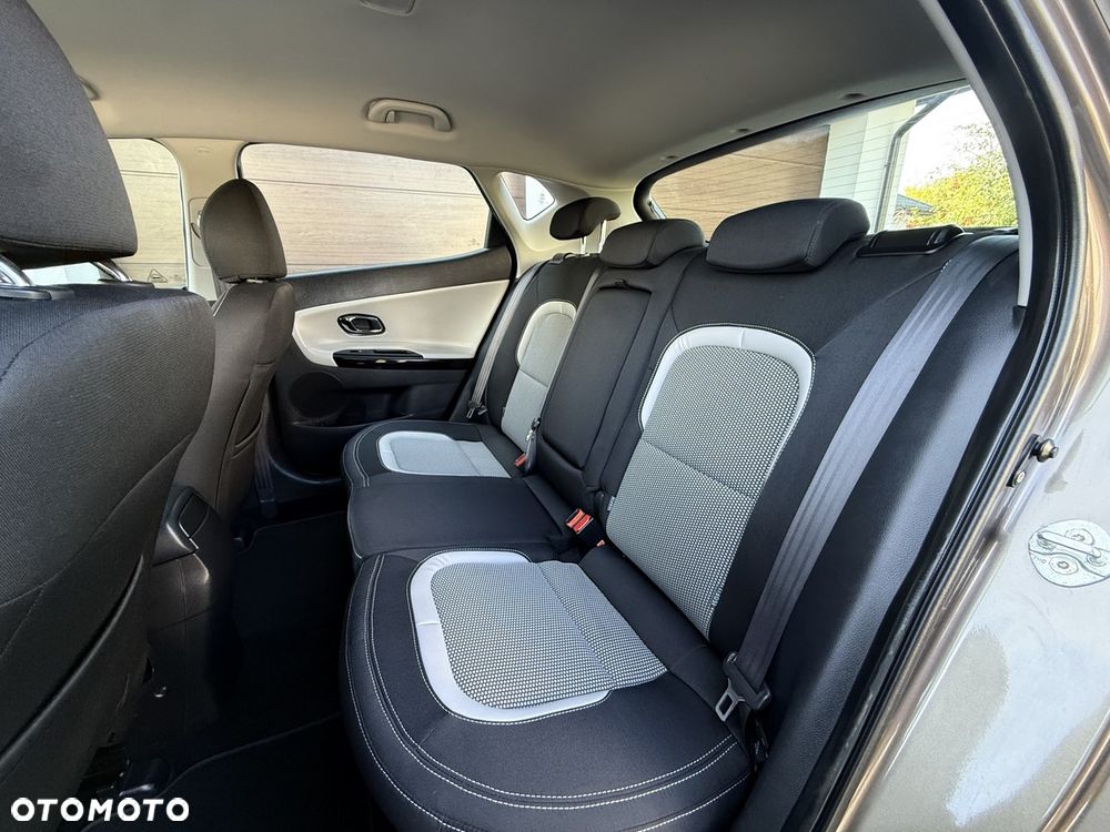 Kia Ceed - 19