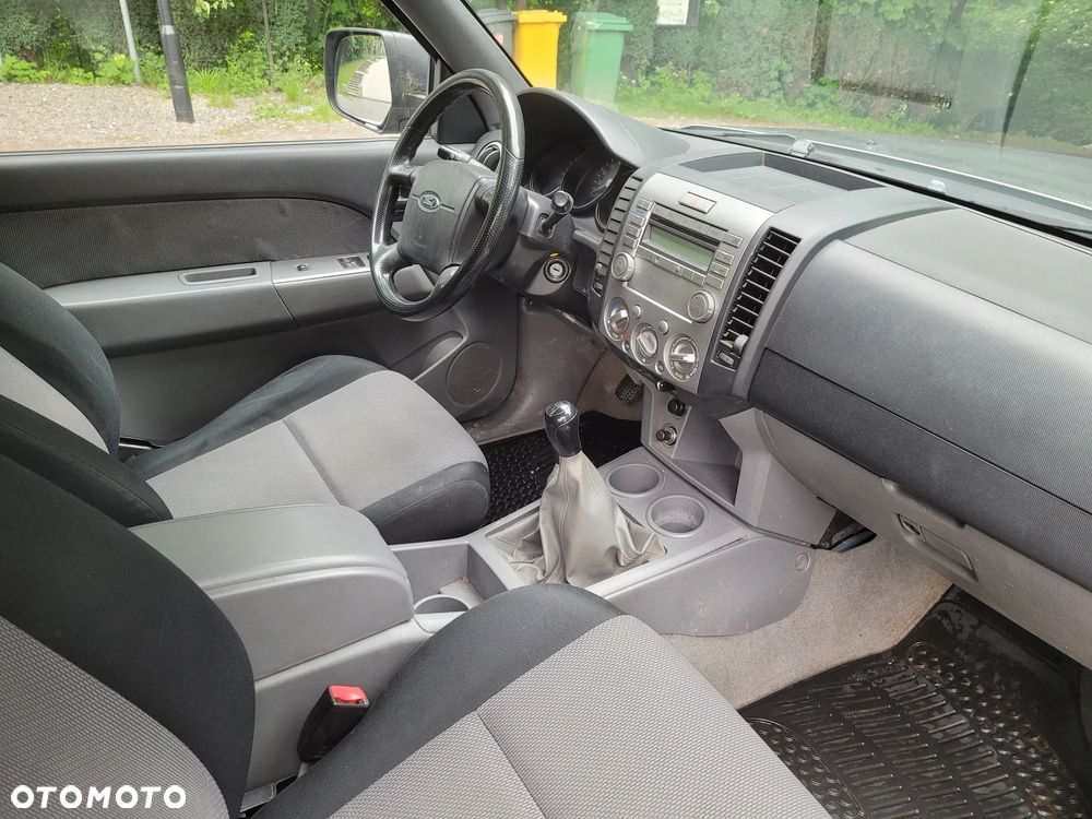 Ford Ranger 2.5 TDCi DC Limited2 - 11