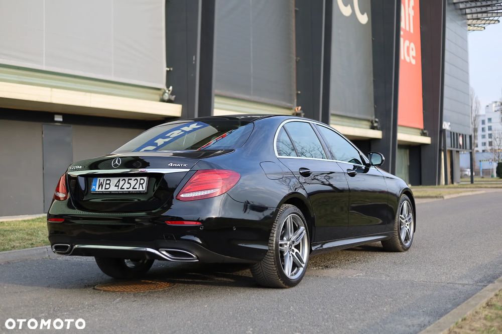 Mercedes-Benz Klasa E 220 d 4-Matic 9G-TRONIC - 7