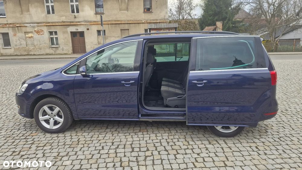 Volkswagen Sharan 2.0 TDI 4Motion BlueMotion Technology Highline - 13