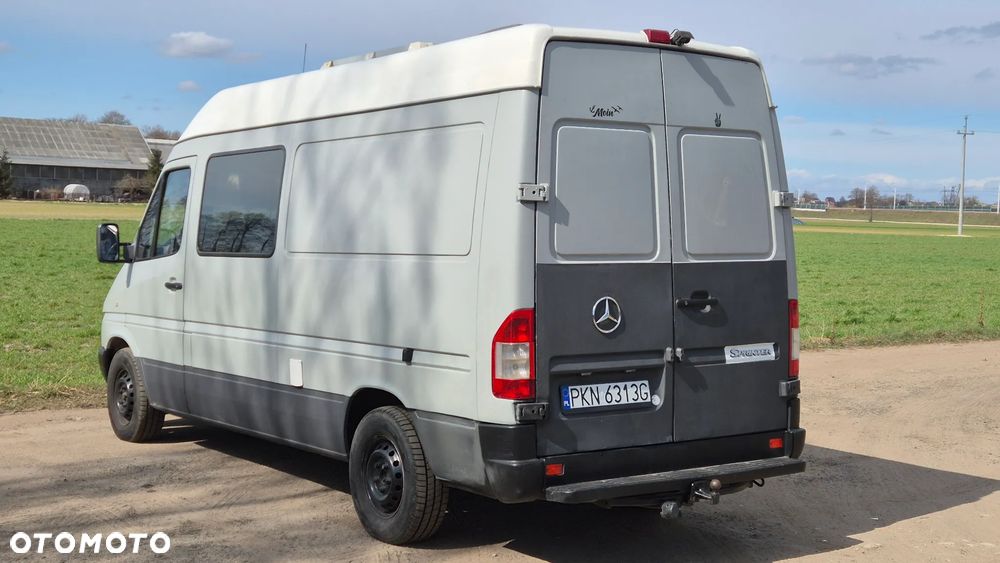 Mercedes-Benz Sprinter - 7